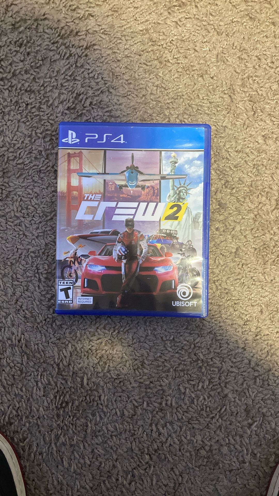 The crew 2 ps4 game disc