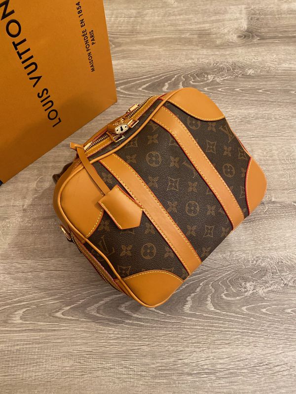 Designer Suitcase Purse for Sale in Charlotte, NC - OfferUp