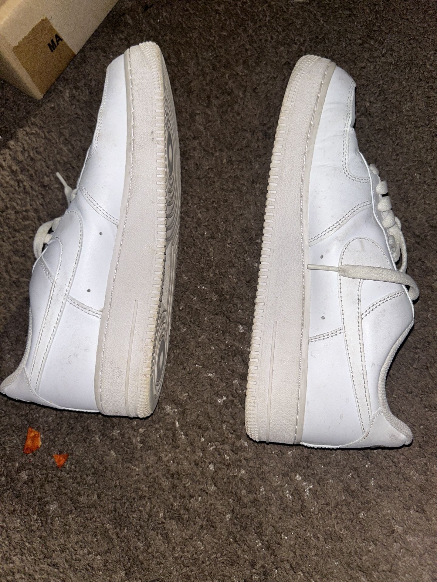 White Nike Air Forces 1