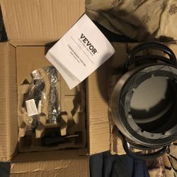 3QT Electric Fondue Pot with accessories Plus A Big Surprise!