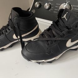 Jordan baseball cleats