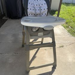 Free Kids High  Chair 