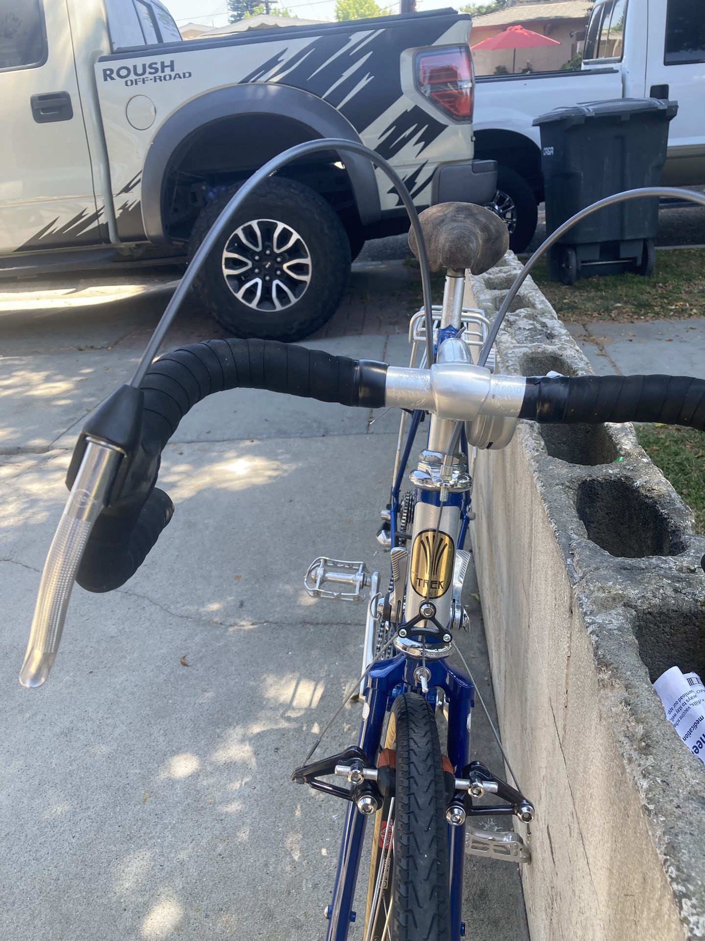 Touring Road Bike Trek Cirrus 620 Frame 53 