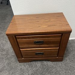 Nightstand / Dresser
