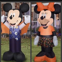 Disney Mickey & Minnie Mouse Halloween Inflatable 5ft Yard Decor Props 
