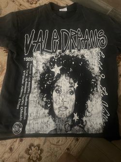 Vale dreams graphic tee