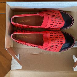 Women’s Shoe Brand New