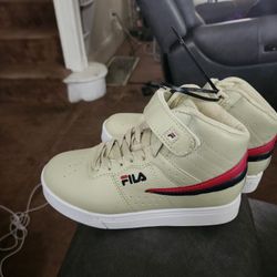 Sneakers And Boots 