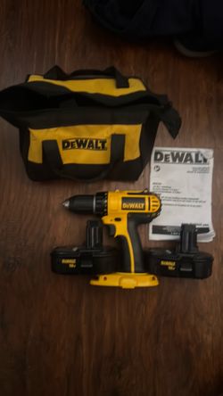 Dewalt drill set