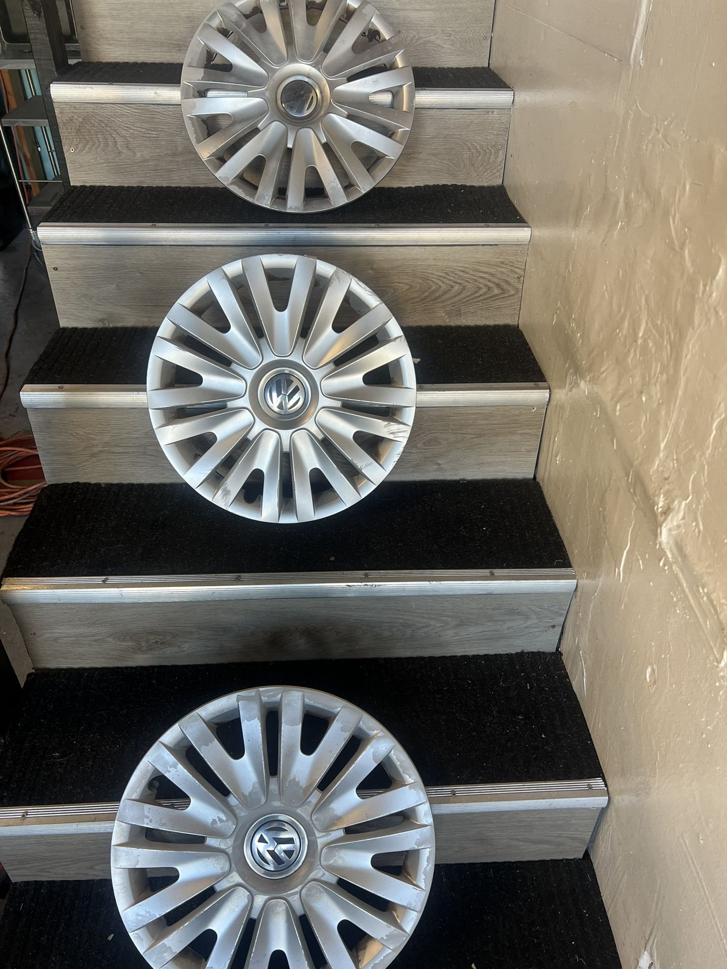 Volkswagen Golf Genuine Hubcaps