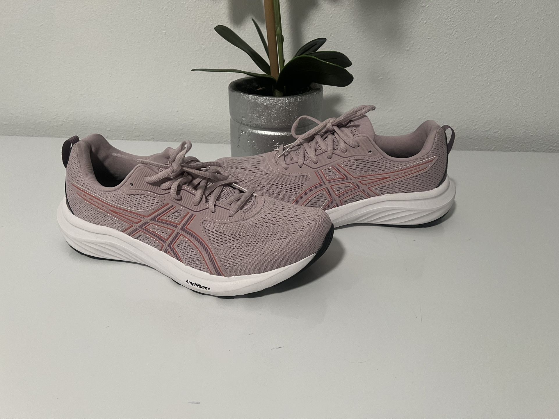 ASICS Shoes Size 10