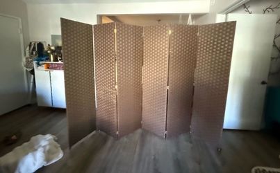 Room divider