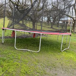 Trampoline 