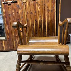 Wood Rocking Chair Very Good Condition 