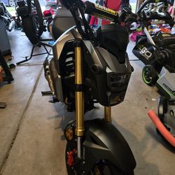 2017 Grom