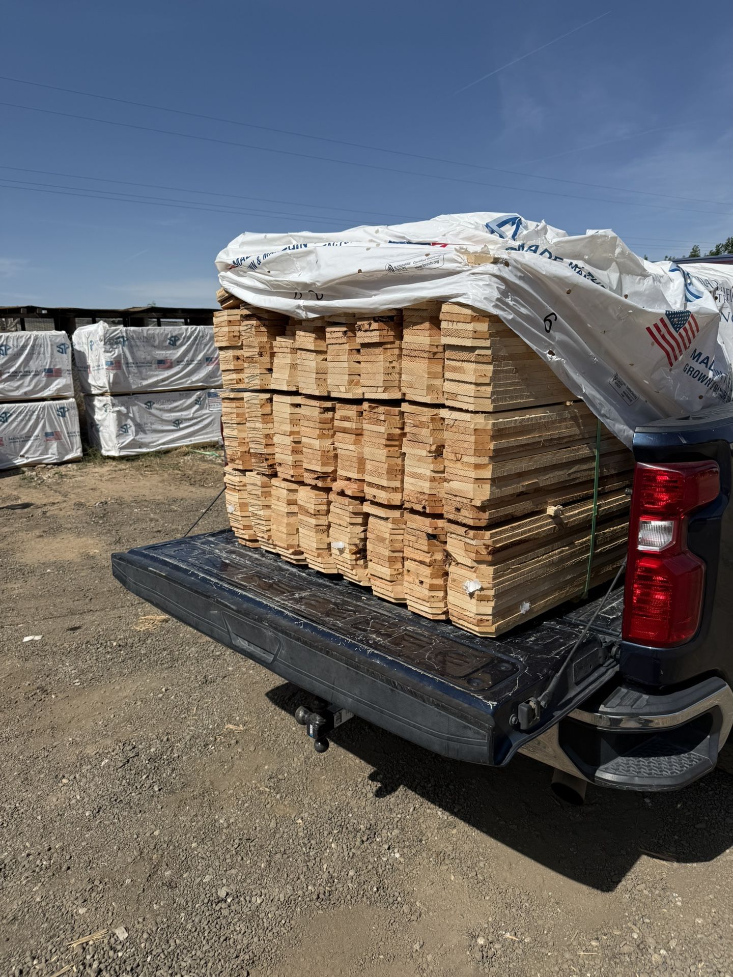 Cedar Dog Eared Fence Picket Pallet