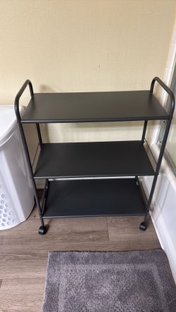 Put together 3 tier stand