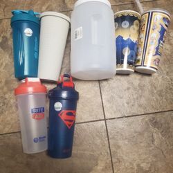 7 Piece Cup/Bottle lot.