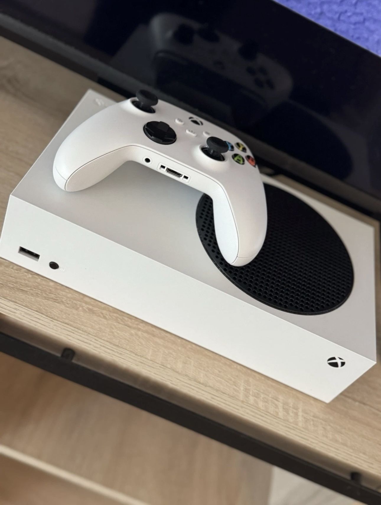 Xbox Series S – 512GB (Robot White) + Controller – Brand New