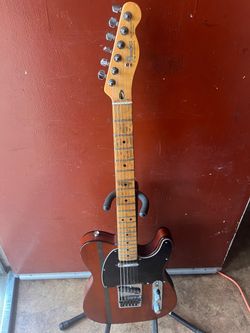 CUSTOM FENDER TELECASTER