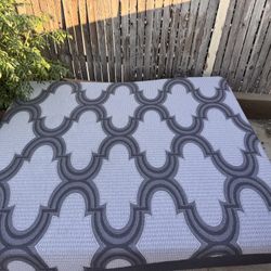 Queen Size Bed 