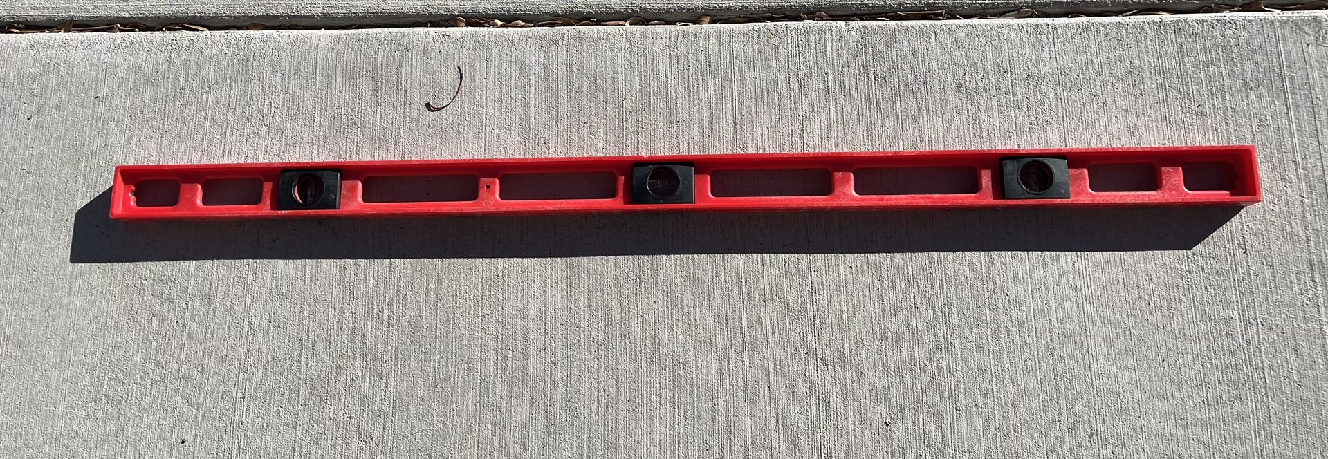 48 Inch Red Level