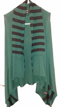 Mossimo sweater Vest