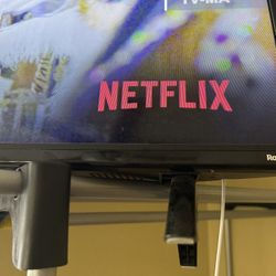 TCL- Roku