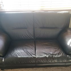Dania Leather Couch (BLACK)