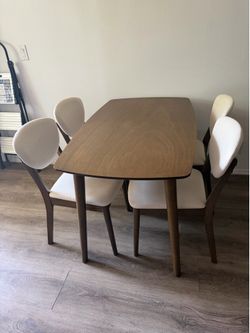 5-Piece Mid-Century Modern Dining Set – Walnut/Cream, Like New