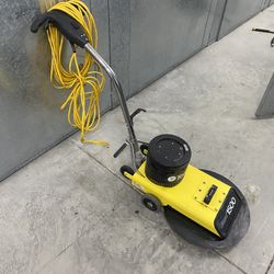 Floor Scrubbing Machine 