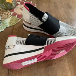 Micheal Kors Women Shoes