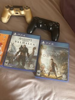 PS4 Game And Controller