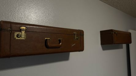 Vintage Room Shelves  