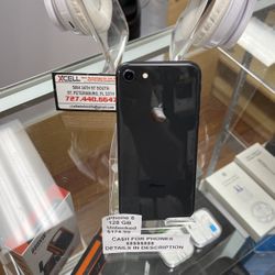 iPhone 8 128 GB UNLOCKED