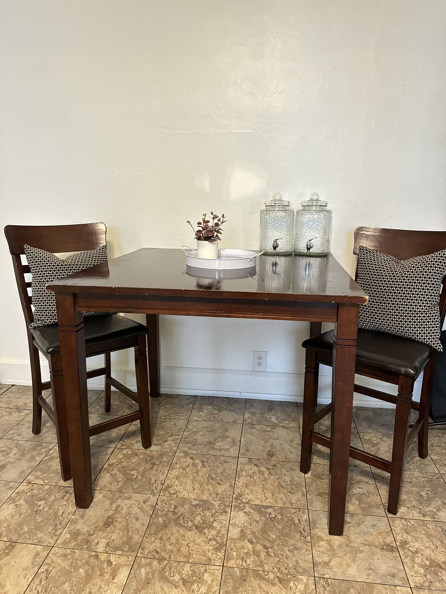 Dining Table + 2 Chairs