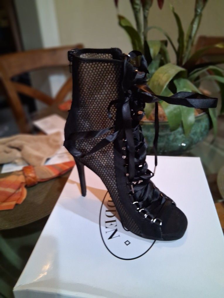 Steve Madden