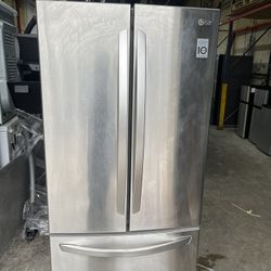 lg refrigerator  30 inches 3 doors 