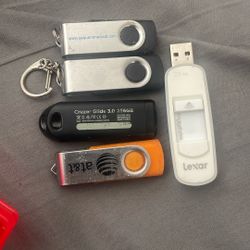 USB Flash Drives 8gb, 64gb And 256gb 