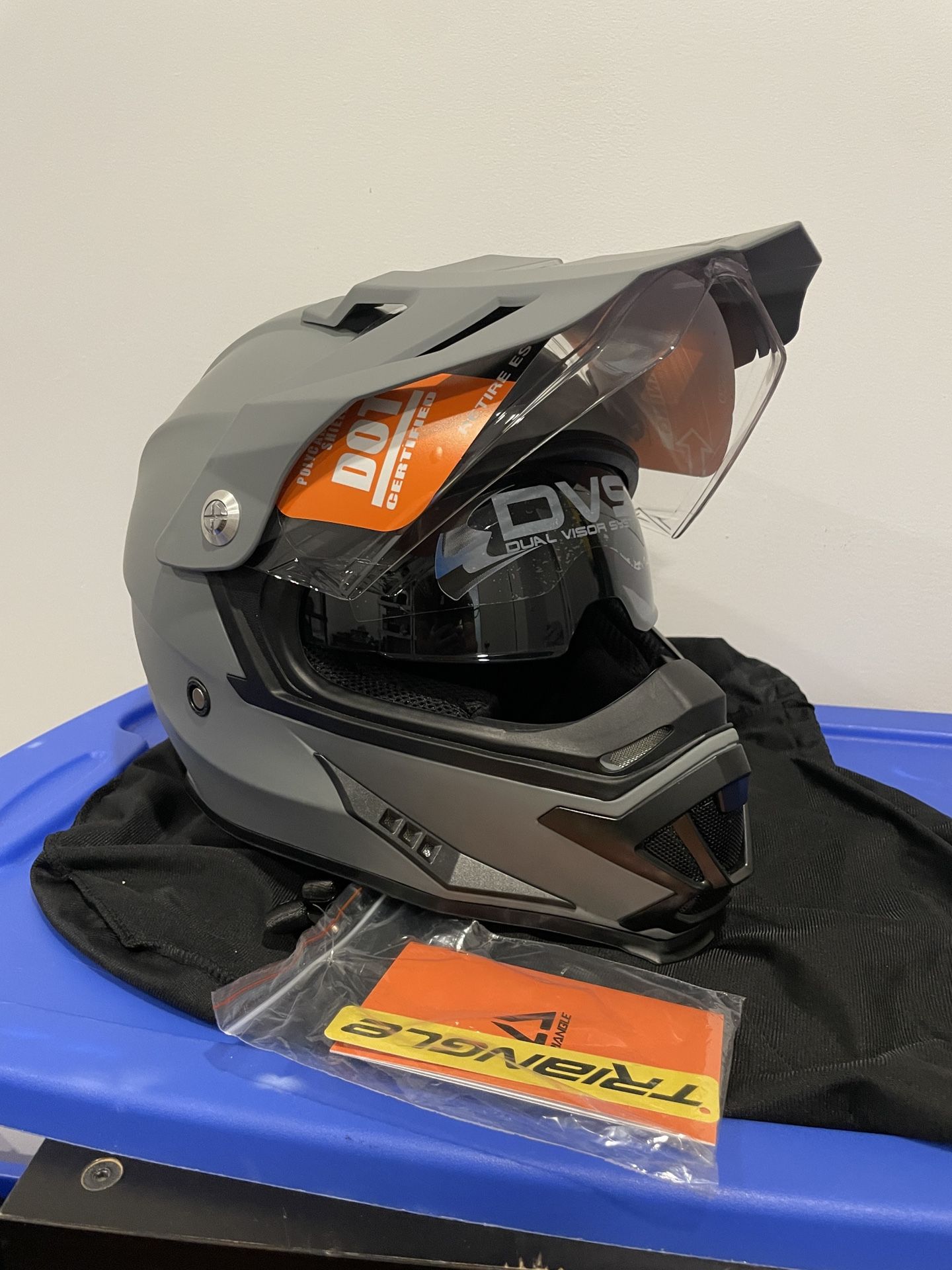 Motorcycle Helmet, brand new with tags (L)