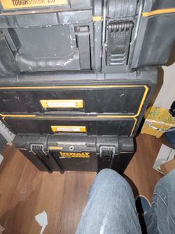 DeWalt Tough series 2.0