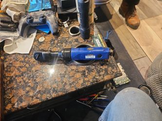 Goodyear 3/8" Air Ratchet Like New