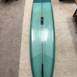 Solid Surfboard “the Log” Model 