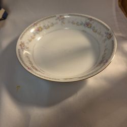Noritake Serving Bowl