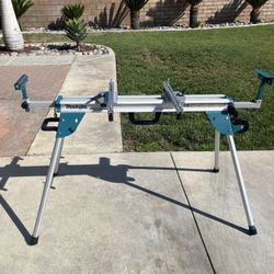 Makita Compact Folding Miter Saw Stand 
