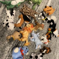 20 Mini Stuffed Animals 