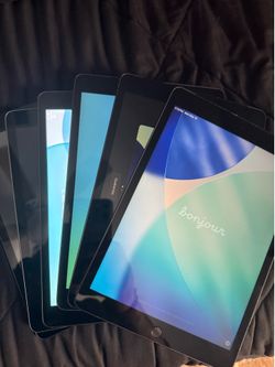 iPads and macbooks