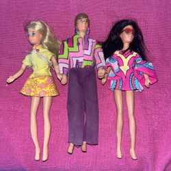 Vintage 70’s  Rock Flowers Dolls