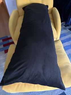 Black Body Length pillow