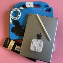 Apple IPad 6th Generation (9.7” Retina / Touch ID) 32GB with kids protective case, Pen & Accessories 